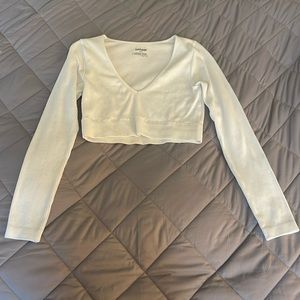 Never worn: seamless long sleeve t-shirt- Garage/size M